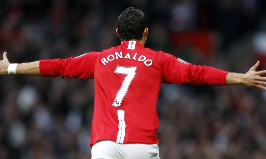 cristiano-ronaldo-cr7 (2)